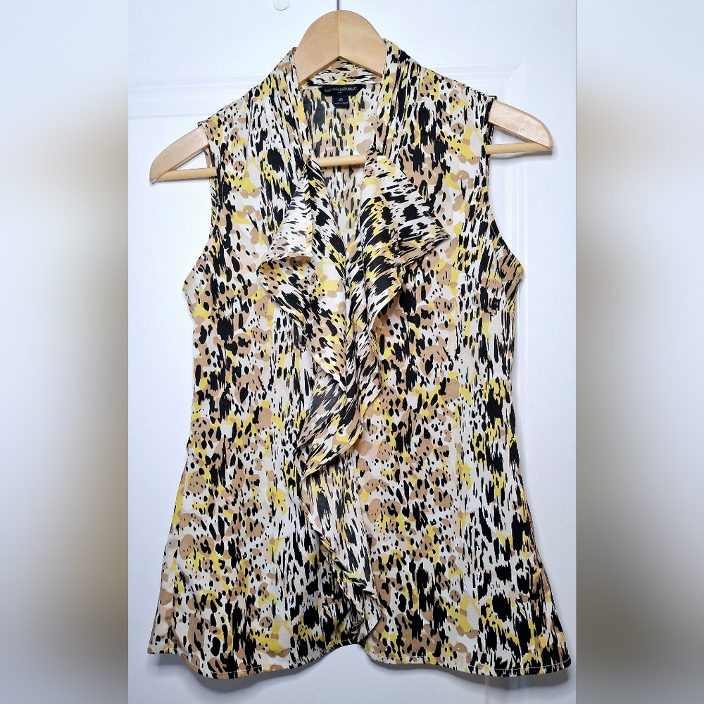 Banana Republic Beautiful Sleeveless Ruffle Blouse (XS)